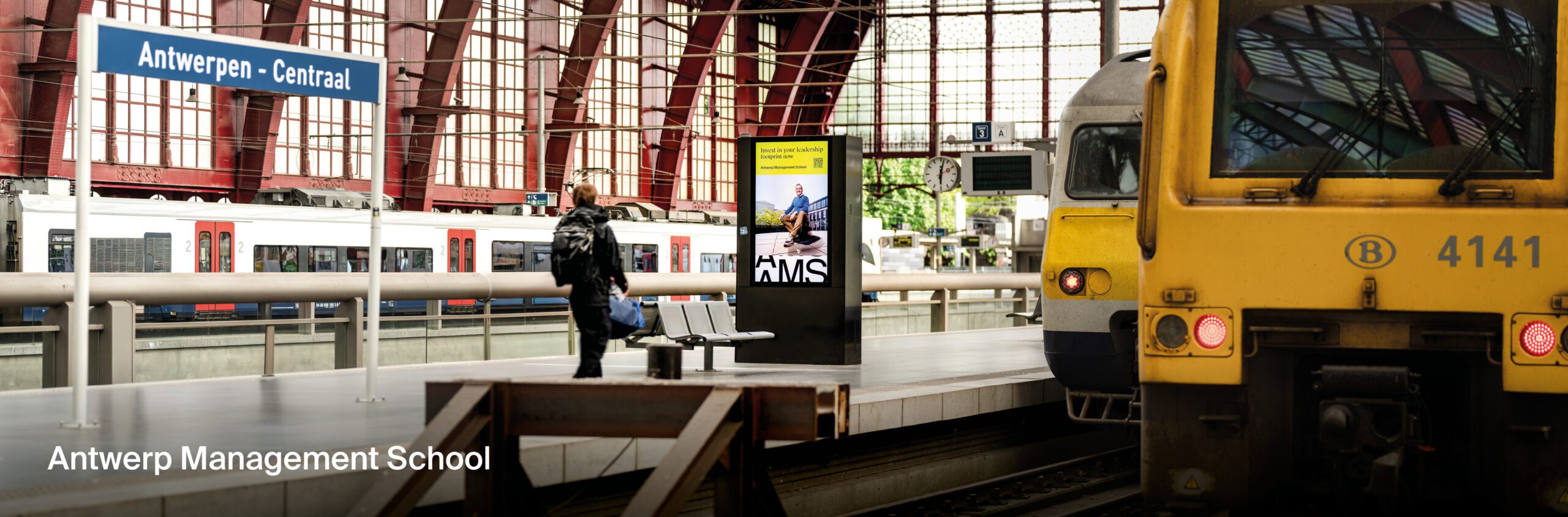 Antwerp Management School campaign at Antwerp Central station