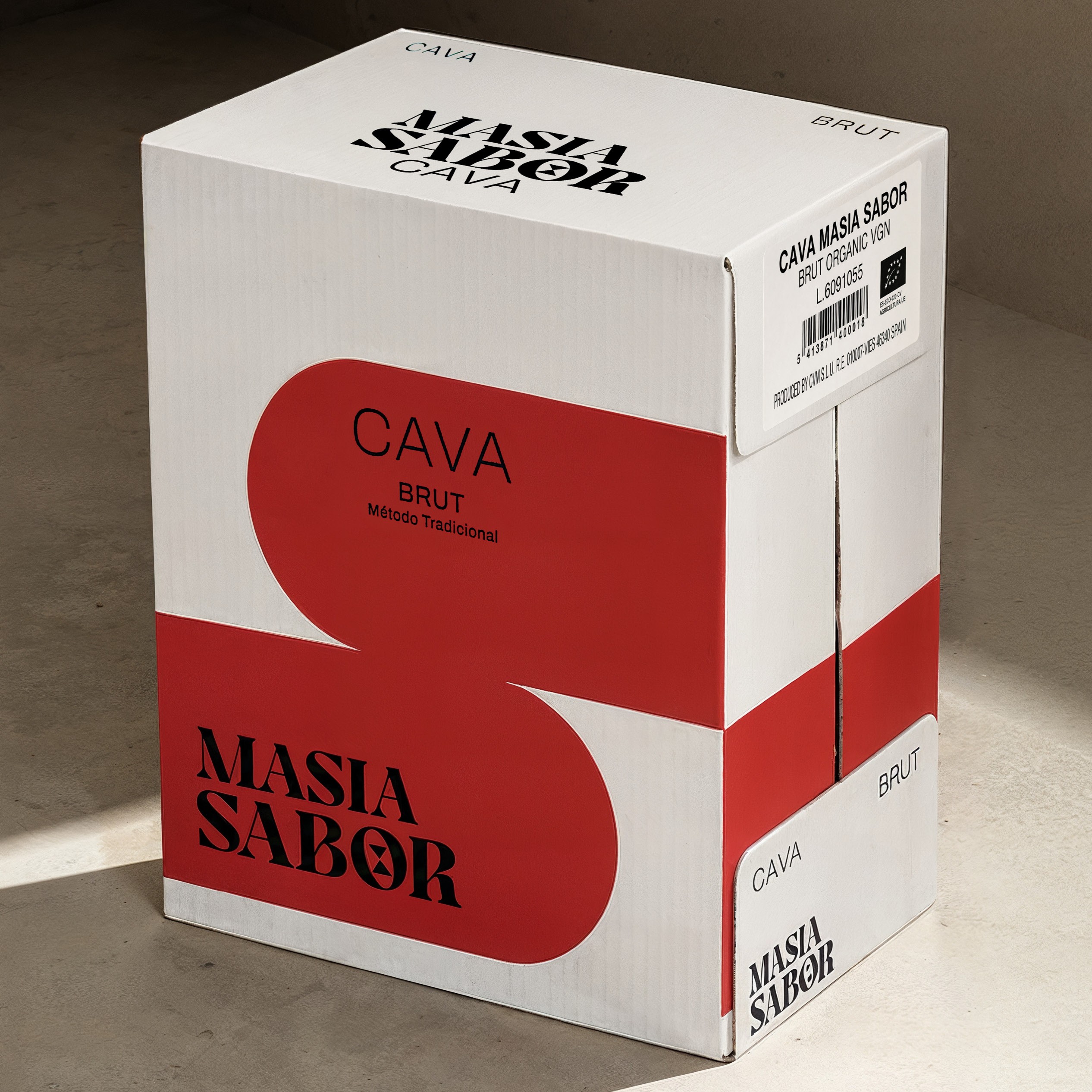 Masia Sabor branded shipping box packaging